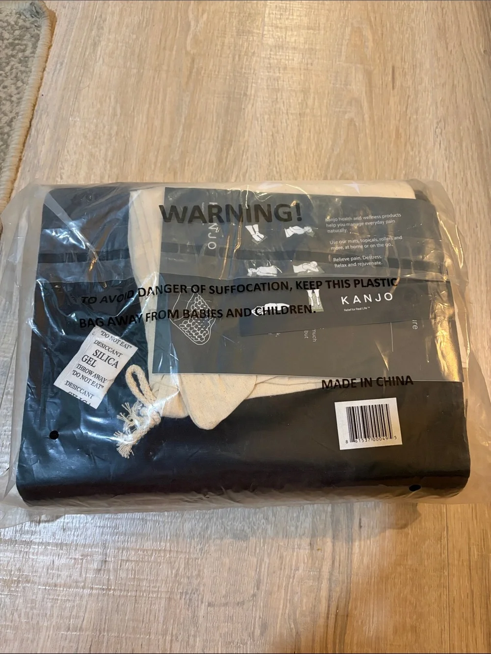 Black Acupressure Pillow with White Massage Nodes - Kanjo